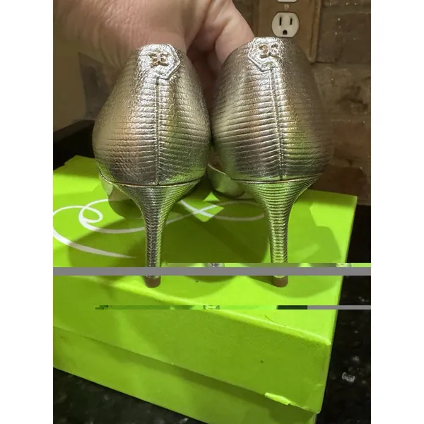 Sam Edelman Z56103 Viv Platinum Metal Leather d'Orsay Pointed Toe Pump Size 7 - Image 6