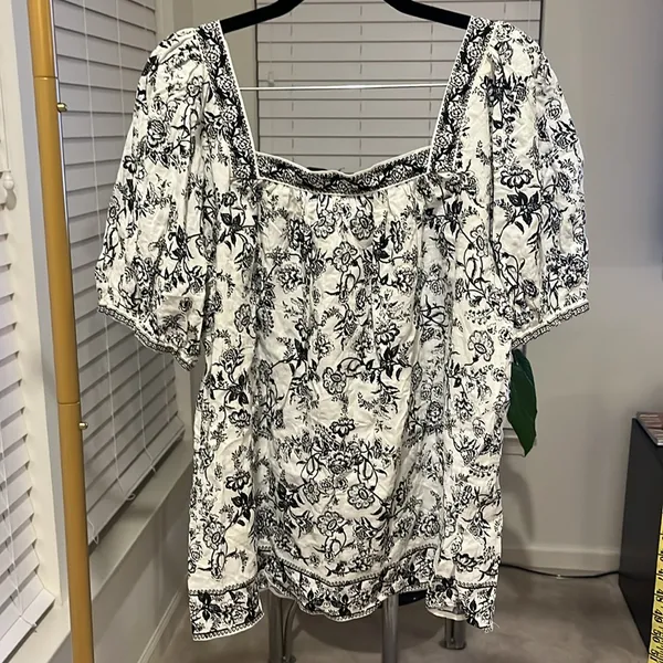 Max Studio top size Large - Image 2