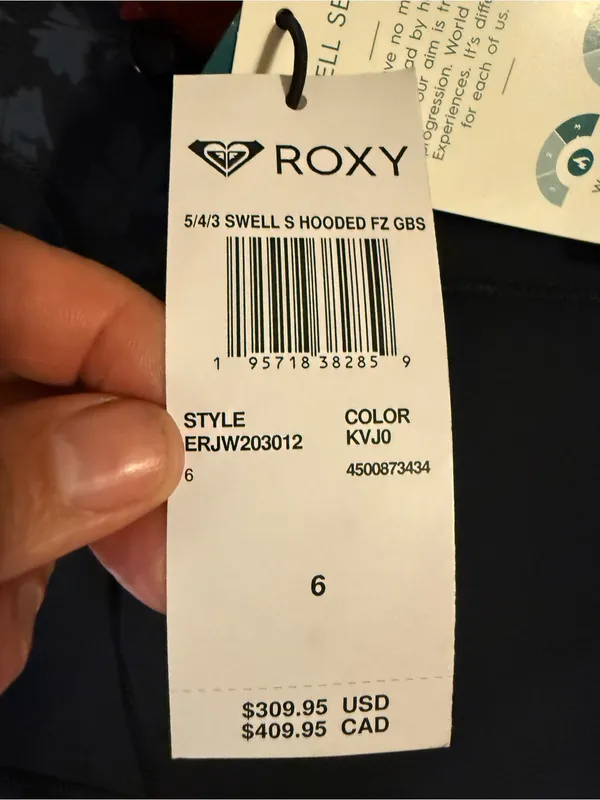 NEW Roxy Women's Long Sleeve Wetsuit Hooded Full Body 5/4/3 Black swell series 6 - Image 4