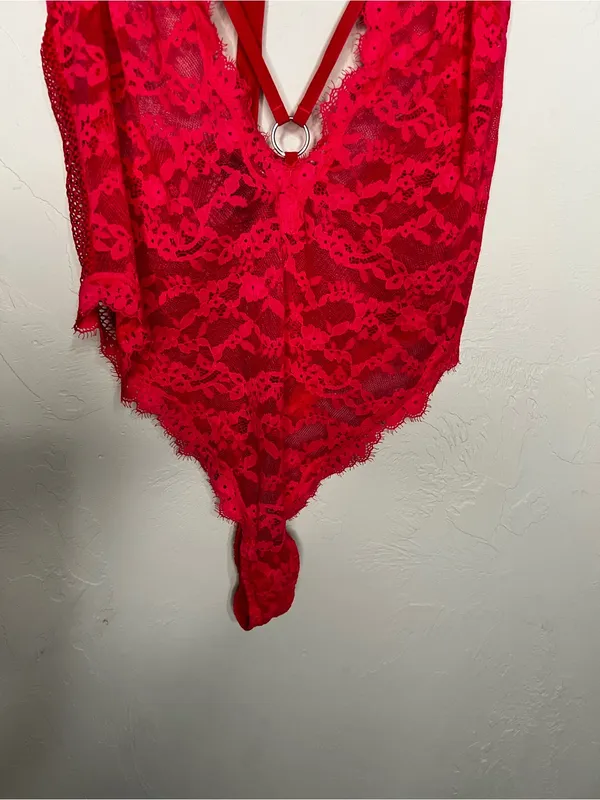 Victoria’s Secret Red Unlined Lace And Mesh Harness Lingerie - Image 3