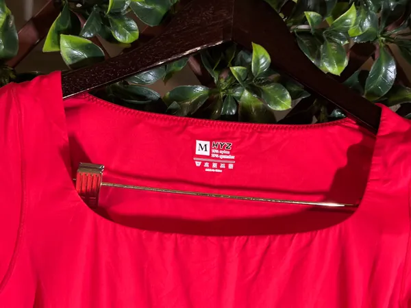 Red long sleeve top size medium - Image 4