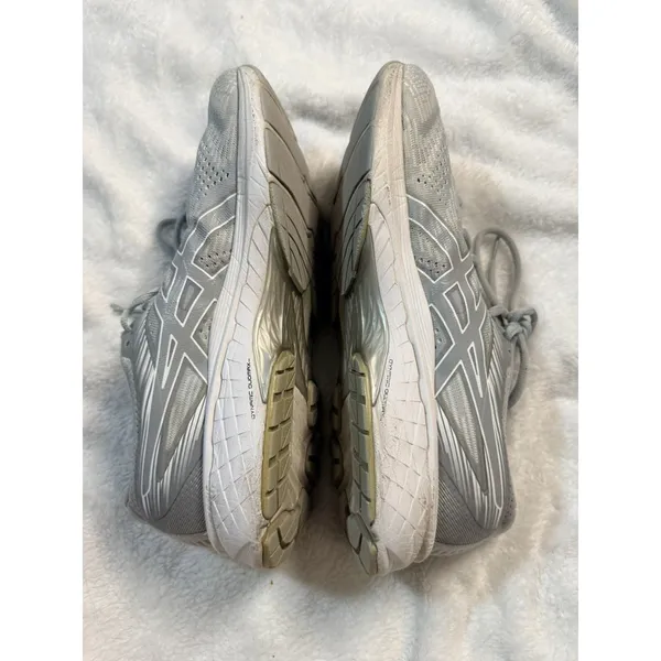 Women'S Asics Running Shoe In Piedmont Grey/White Sz 10 - Image 2