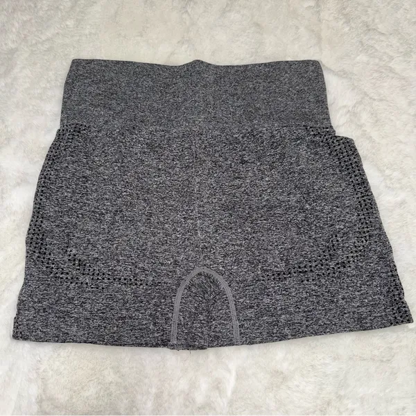 Amazon gray biker shorts - Image 2