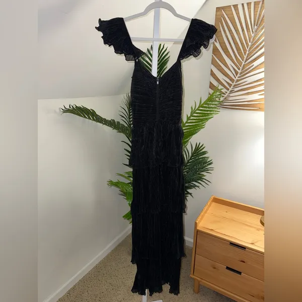 Revolve X SAYLOR Quintana Tiered‎ Dress Small - Image 3