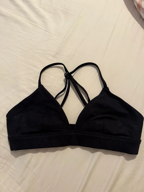 Alo yoga faux leather splendor bra - Image 3