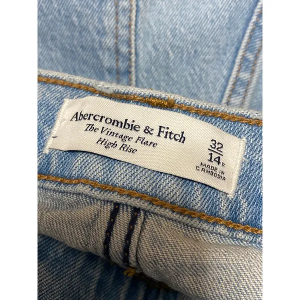 Abercrombie & Fitch Vintage Flare Light Wash High Rise Bootcut Denim Jeans Sz 32 - Image 3
