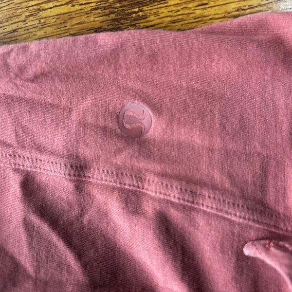 lululemon athletica Short Sleeve Knot Front Tee - Rust Sz 4 - Image 4