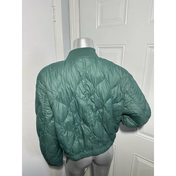 Marine Layer Avalon Lightweight Quilted Bomber Jacket Rainforest Green M NWT - Image 10