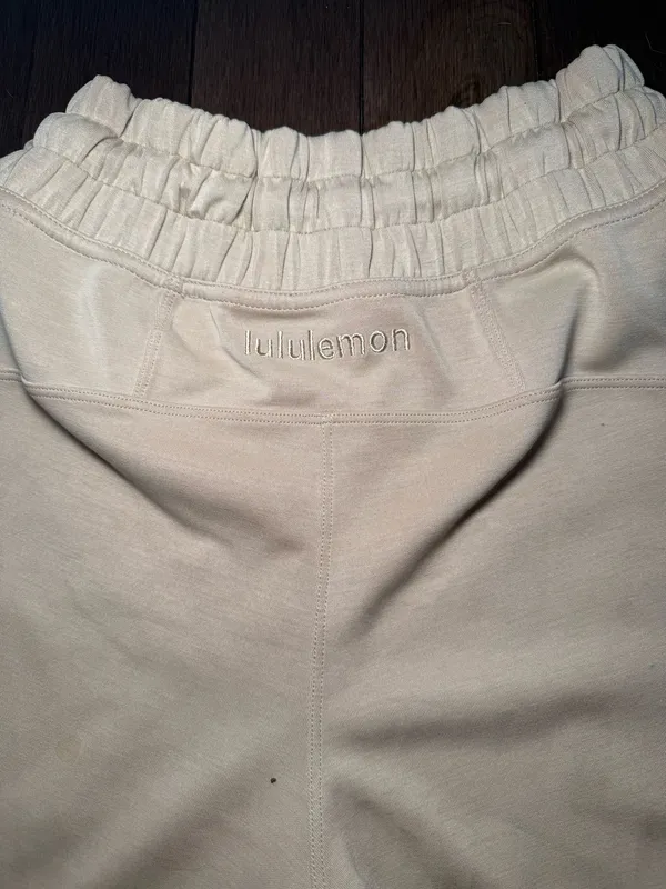 Lululemon Shorts Soft Ambitions High-Rise - Image 7