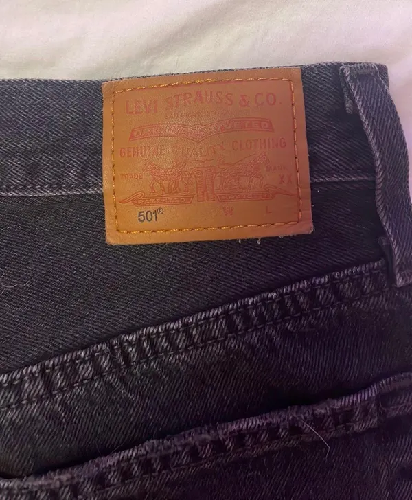 Levi’s 501 Shorts - Image 4