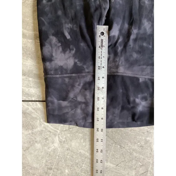 Lululemon Align High Rise Crop 21 Diamond Dye Pitch Grey Graphite Grey Size 4 - Image 4