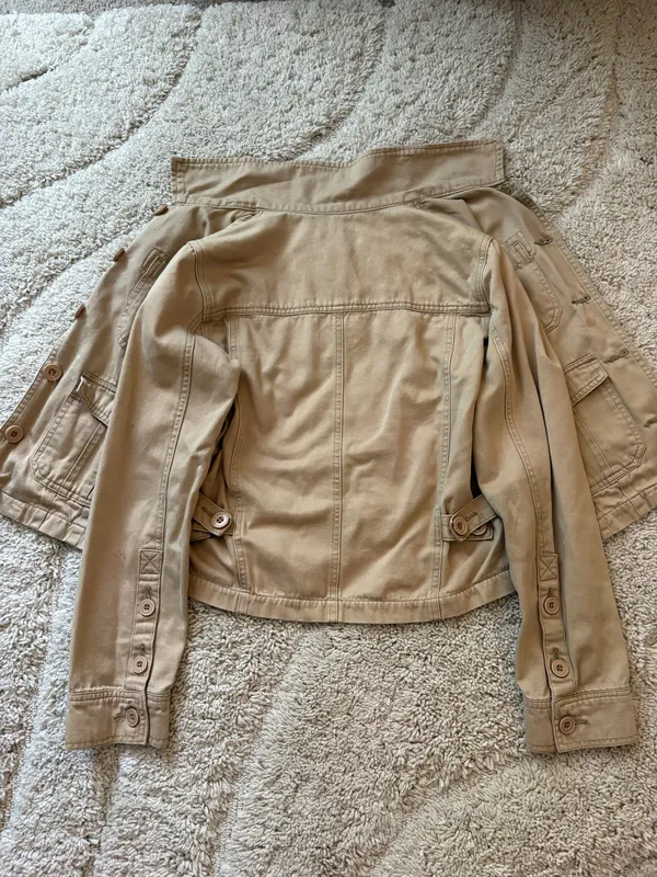 Beige Button - Image 3