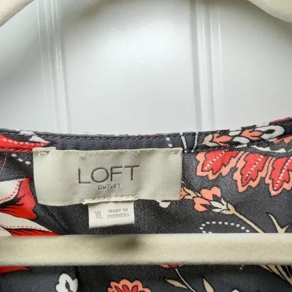 LOFT XL V Neck 3/4 Sleeve Floral Boho Cottagecore Whimsigoth Blouse - Image 6