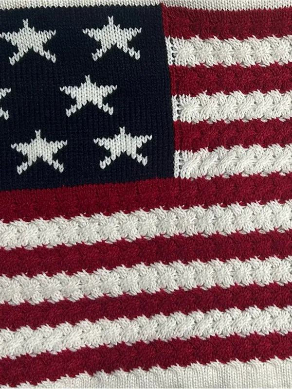 NWOT Fashion by Mirabeau USA Flag Embroidered Knit Crewneck Sweater: L - Image 8