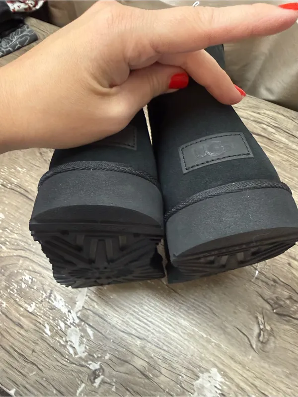 UGG® Classic Mini II Boots in black size 11 NWOB - Image 7