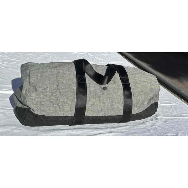 Lucy Athletics Duffel Grey Textured Shoulder‎ Strap Zip Unisex Size Medium - Image 3