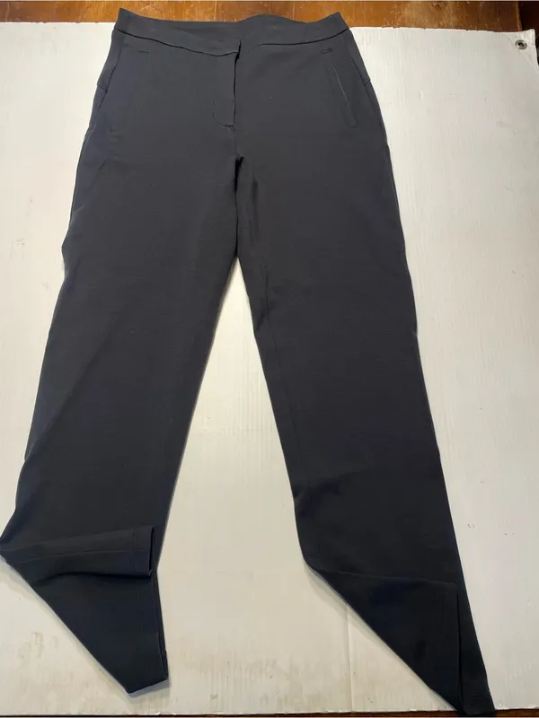 Lululemon On The Move Pant Ponte *28" Black Women Sz 4 Flip Cuff Great Condition - Image 2