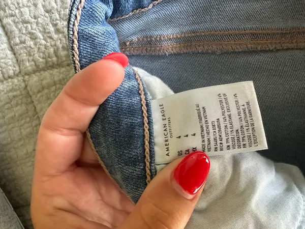 American Eagle Shorts - Image 3
