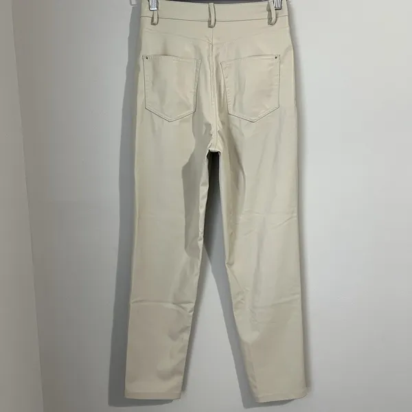 Zara Women's Size 2 Slim Mom Fit Faux Leather Pants Cream‎ Super Soft High Rise - Image 5