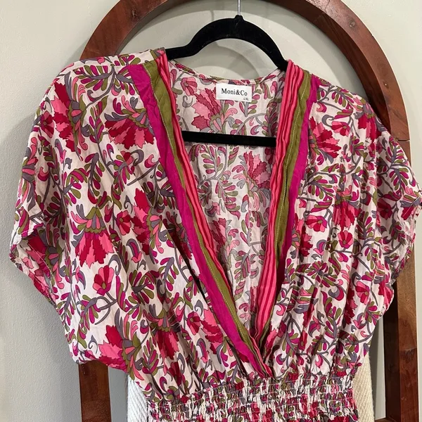 Moni & Co Floral Pink V-Neck Dress‎ Women’s Size L/XL - Image 2