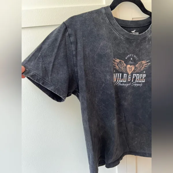 Hollister‎ Women’s Marble Wild & Free T Shirt Size S - Image 3