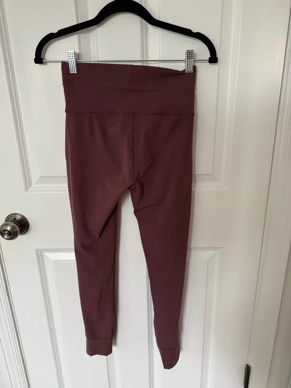 Vuori Leggings  - Image 2