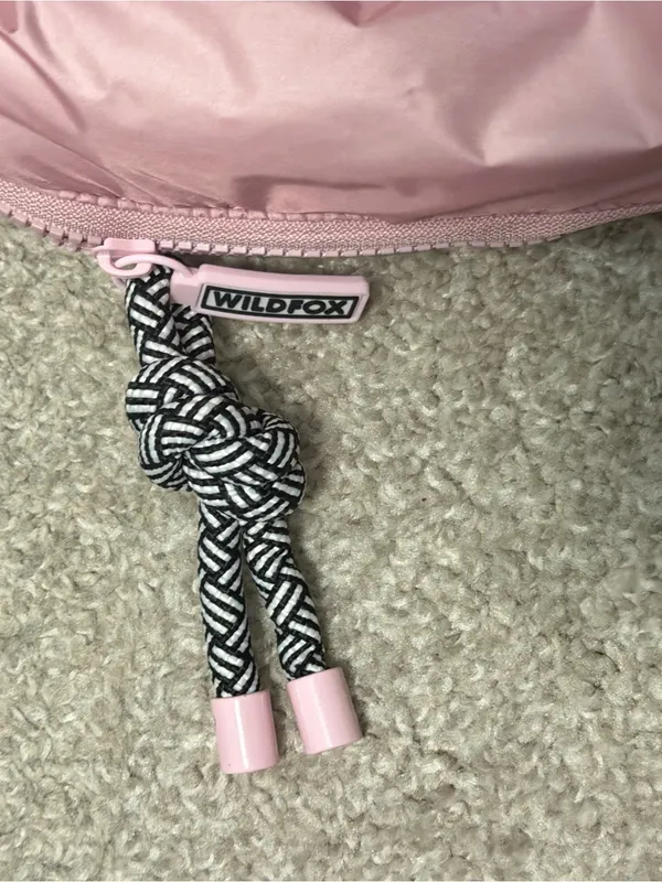Wildfox Dusty Pink Drawstring Crossbody Bag - Image 8