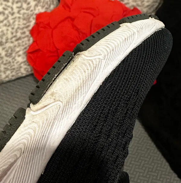 Under Armour black sneakers - Image 4
