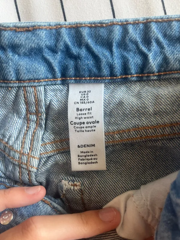 H&M Barrel Jeans - Image 2