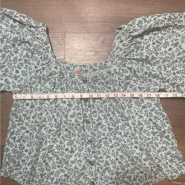 Union Bay Krystin Floral Boho Top. Size medium - Image 3