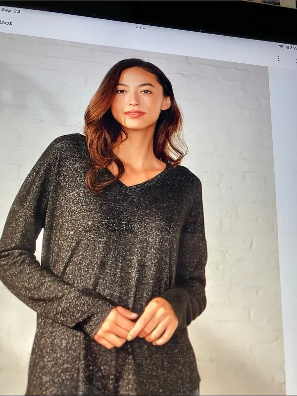 24/7 by maurices Women's V-Neck Sweater in Black Size XL - Image 2