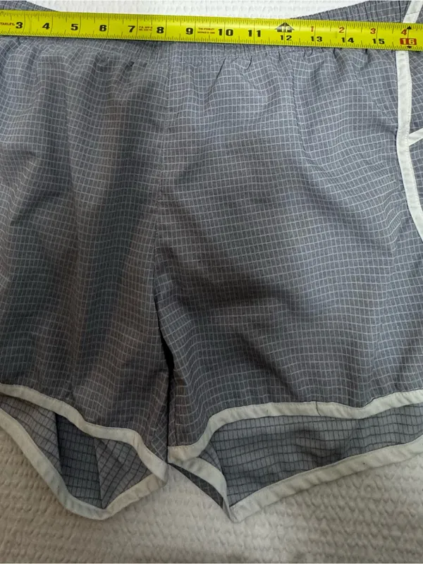 GAP women’s  Gray Grid Athletic Shorts with White Trim - Image 5