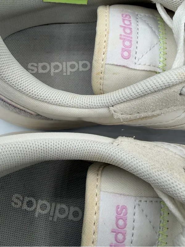 Adidas Retrorun FY6494 Womens 7.5 Chalk White Beige Suede Retro Sneakers - Image 8