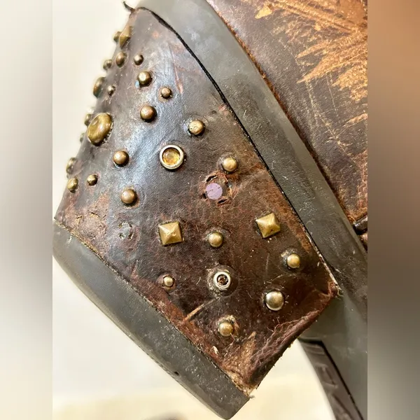 Ariat Womens Rhinestone Cowgirl Boots in Sassy Brown Size 7 - Image 13