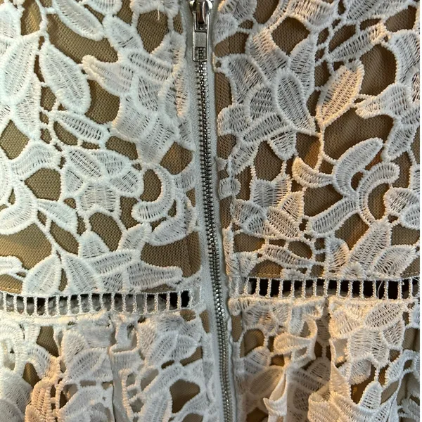 L'ATISTE White Guipure Lace Mini Dress S Bridal Shower Bachelorette Nude Lining - Image 10