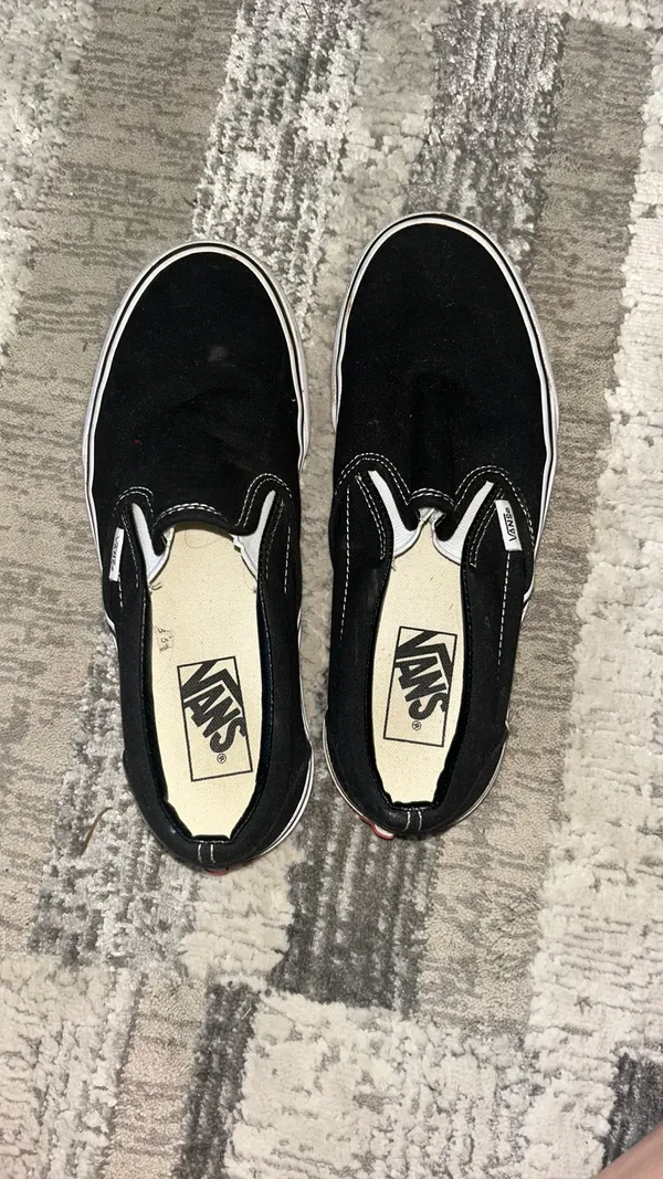 Black Vans Slip-On Women’s - Image 5
