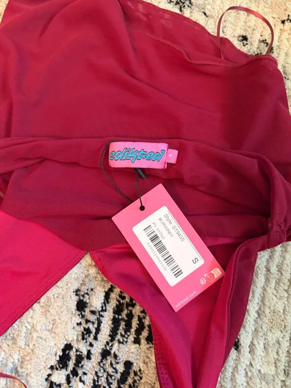 Edikted Halter Top - Image 3