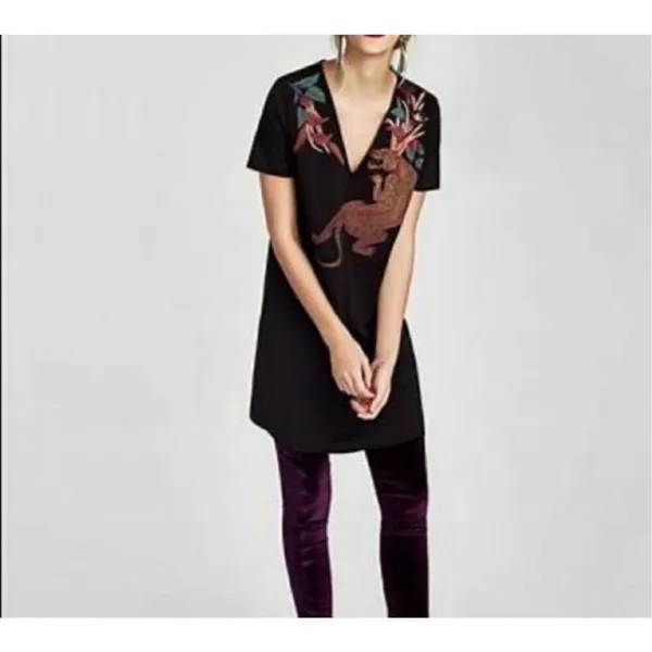 ✨Zara Rubberized Jaguar Casual Sz Medium Dress✨ - Image 9