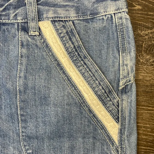 Free People Sweet‎ Surrender Denim Shorts Size 30 - Image 4