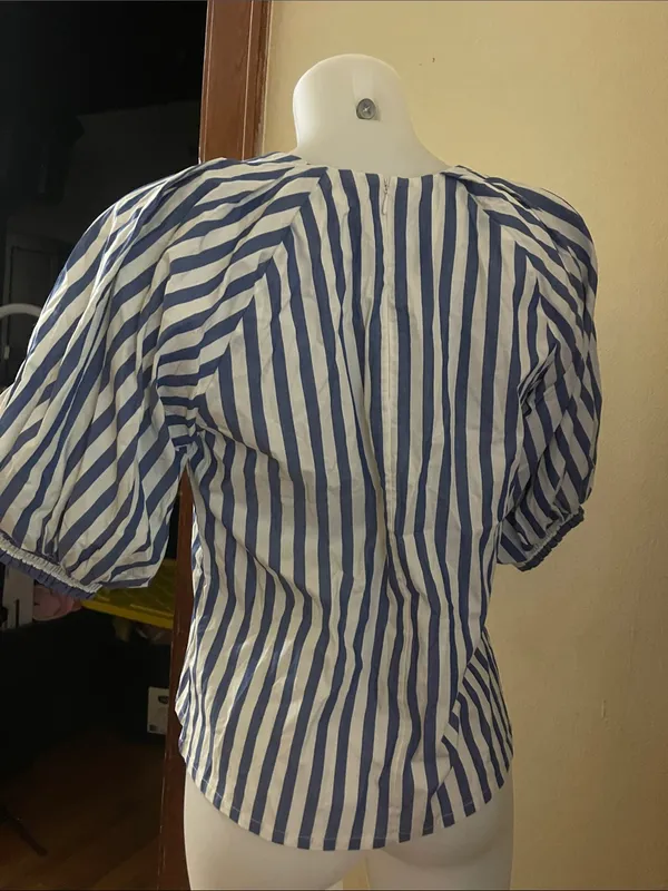 H&M Cotton Blouse with balloon sleeves small - Image 6