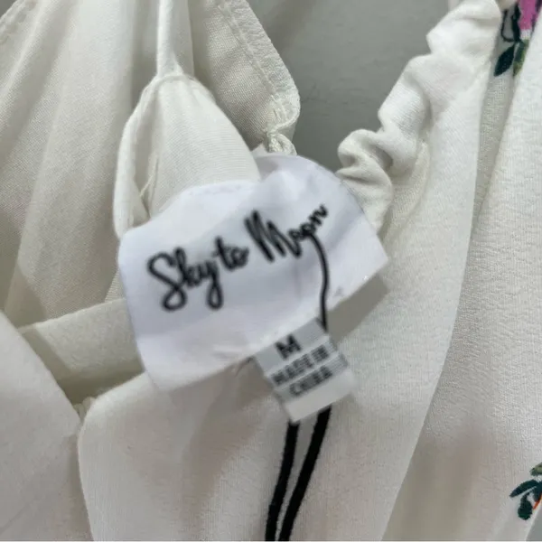 NEW Sky to Moon Top Medium Cropped White Pink Floral Spaghetti Straps‎ NWT - Image 5