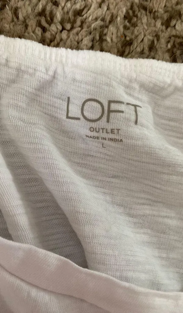 Loft The  white tee shirt - Image 2