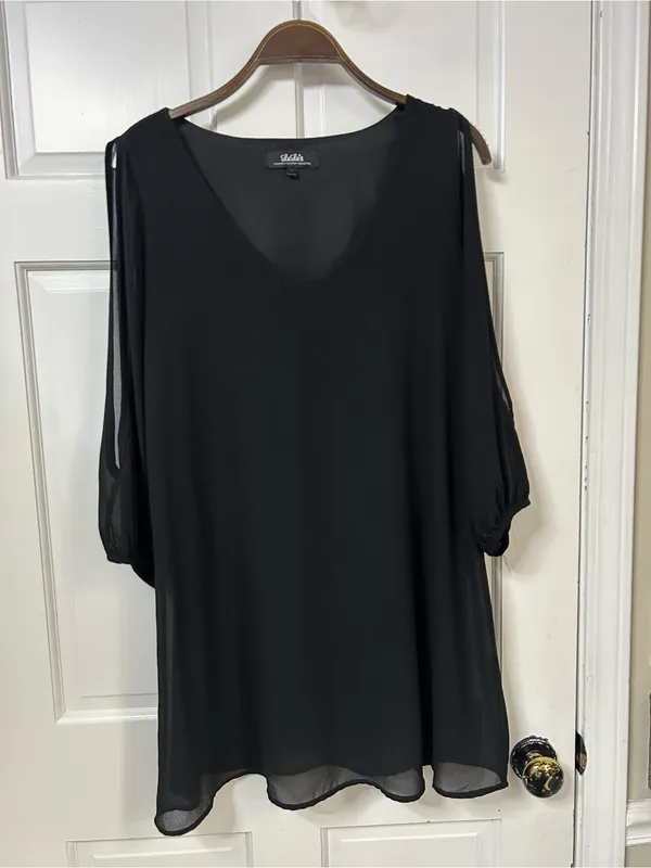 Lulu's Black Chiffon V-Neck Cold-Shoulder Tunic - Image 2