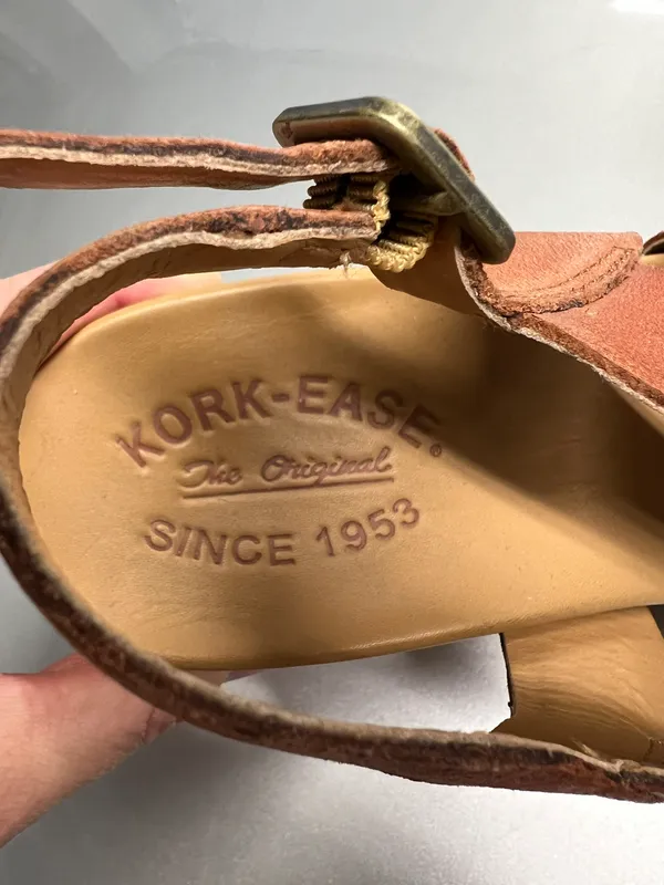 Kork-Ease Platform Shoes size 8 - Image 4