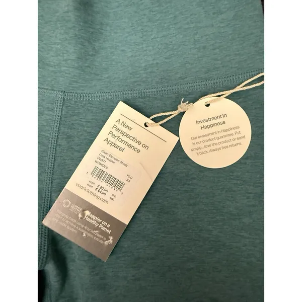 Vuori Women’s Clean Elevation Shorty Green Luna Heather Sz XS New w/tag - Image 2