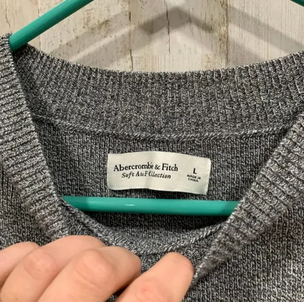 Abercrombie & Fitch Oversized Sweater - Image 3