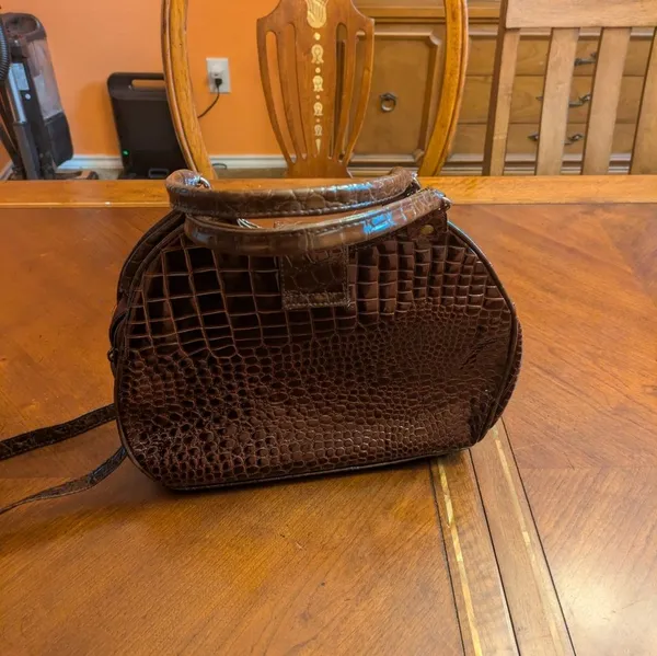 Renaissance Leather hand bag 👜 Brown - Image 13