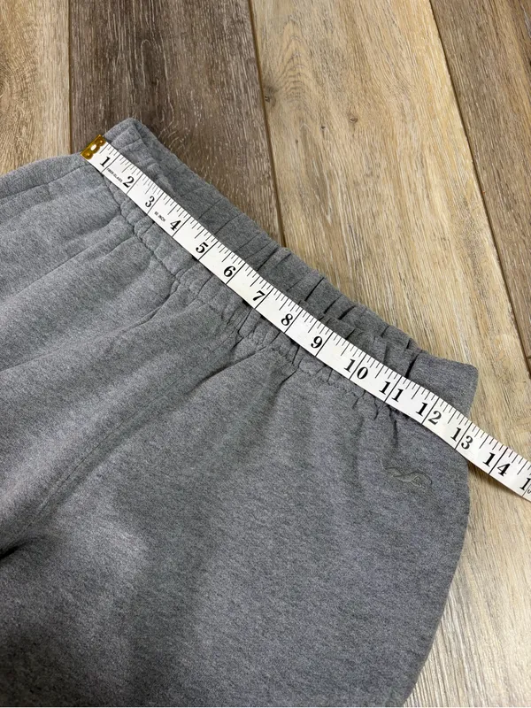 Hollister Gray Fleece Jogger Sweatpants NWOT - Image 5