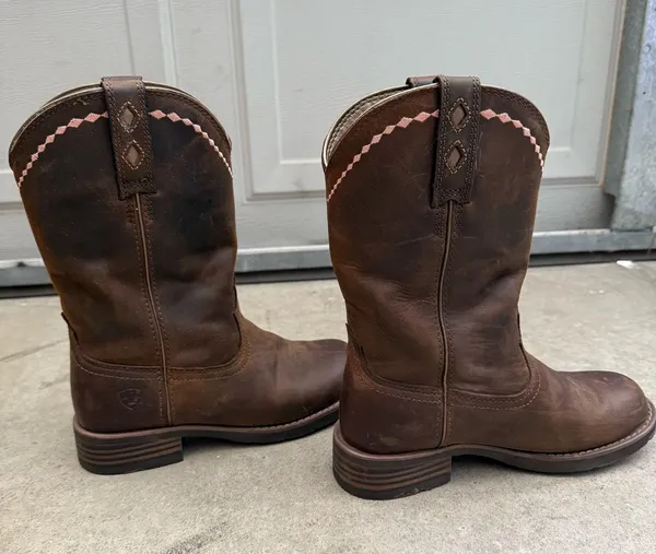 Ariat Boots Women’s - Image 2