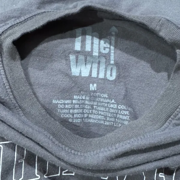 The Who Short Sleeve Graphic Tee Shirt Women’s Medium - Image 2